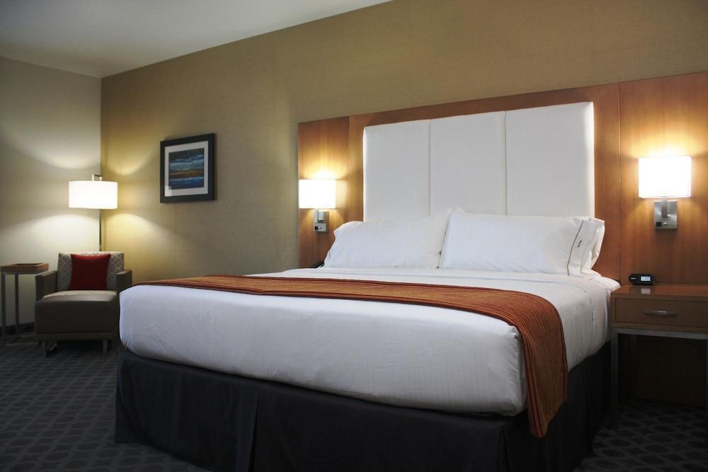 Holiday Inn Express North Hollywood - Burbank Area By Ihg Los Angeles Bagian luar foto