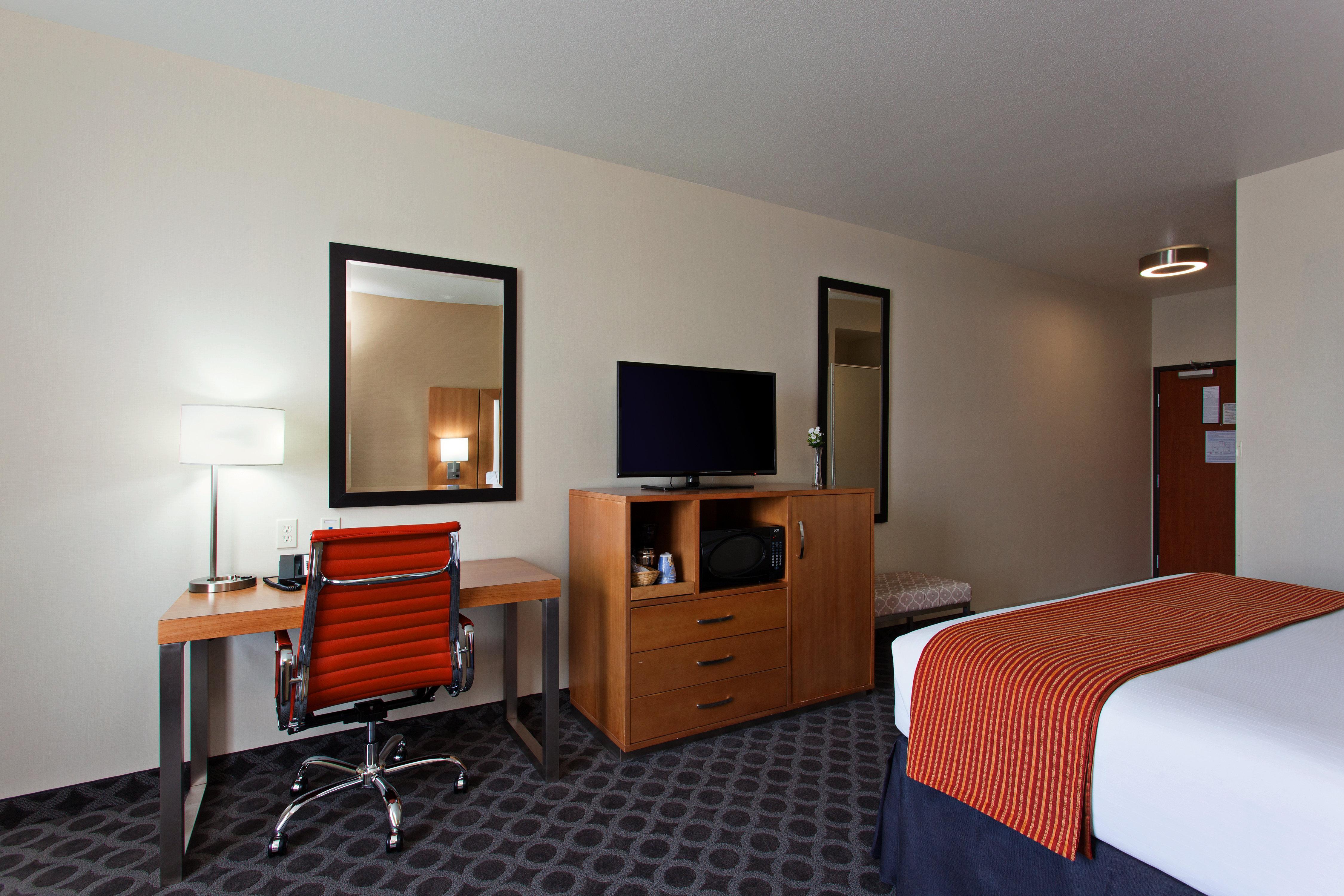 Holiday Inn Express North Hollywood - Burbank Area By Ihg Los Angeles Bagian luar foto
