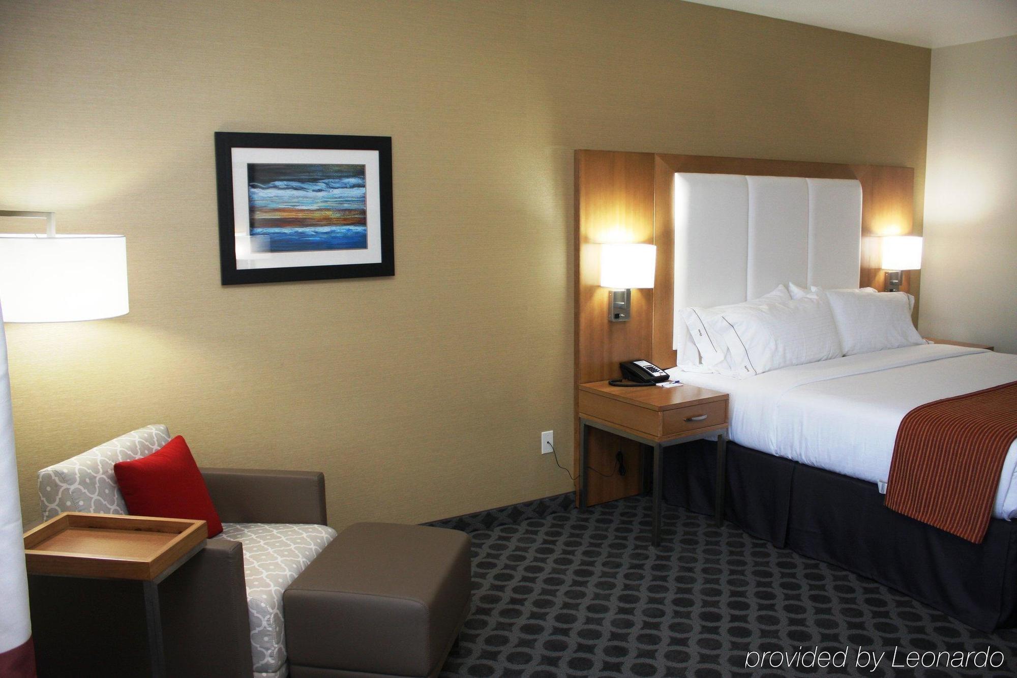 Holiday Inn Express North Hollywood - Burbank Area By Ihg Los Angeles Bagian luar foto