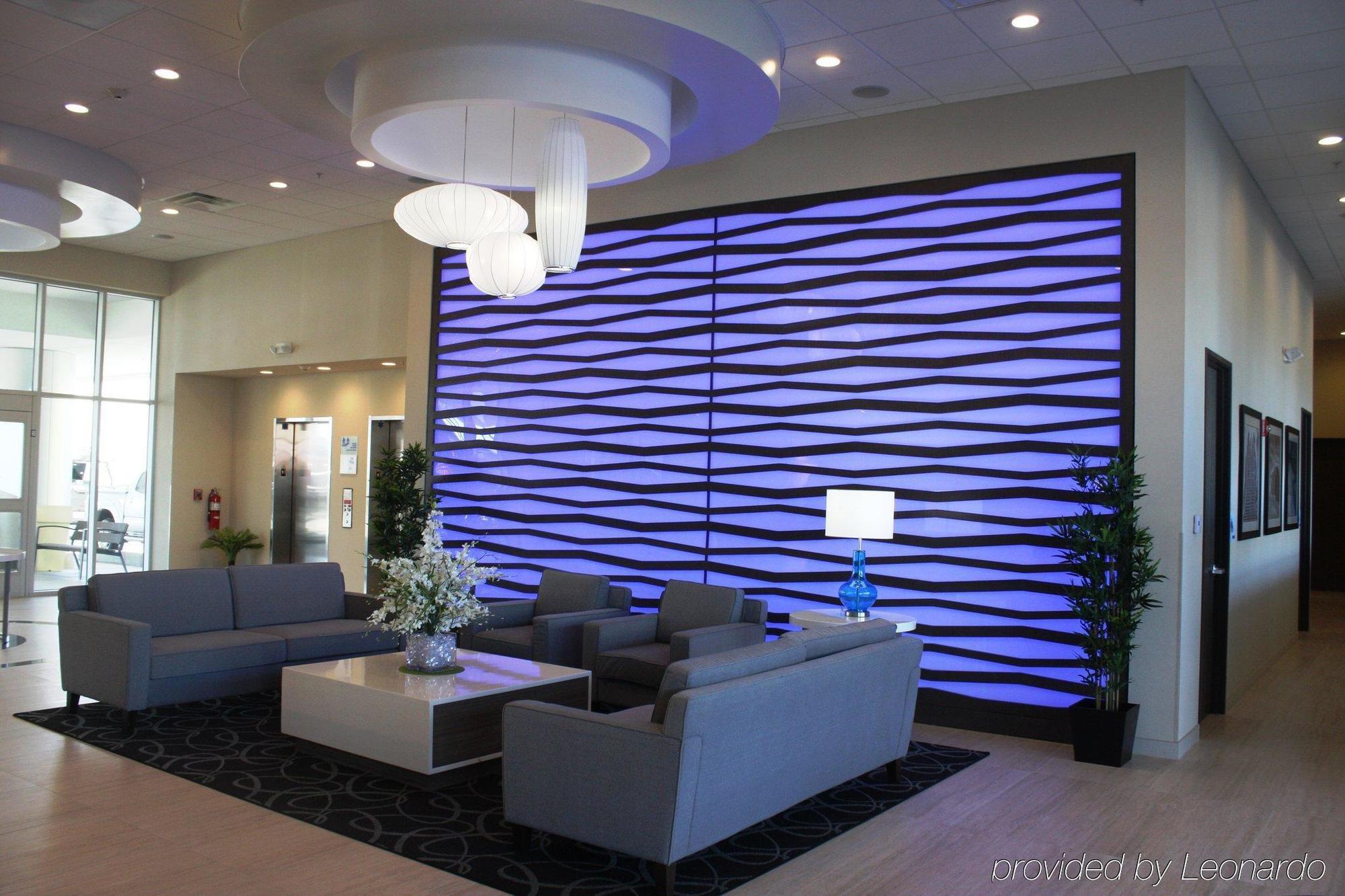 Holiday Inn Express North Hollywood - Burbank Area By Ihg Los Angeles Bagian luar foto
