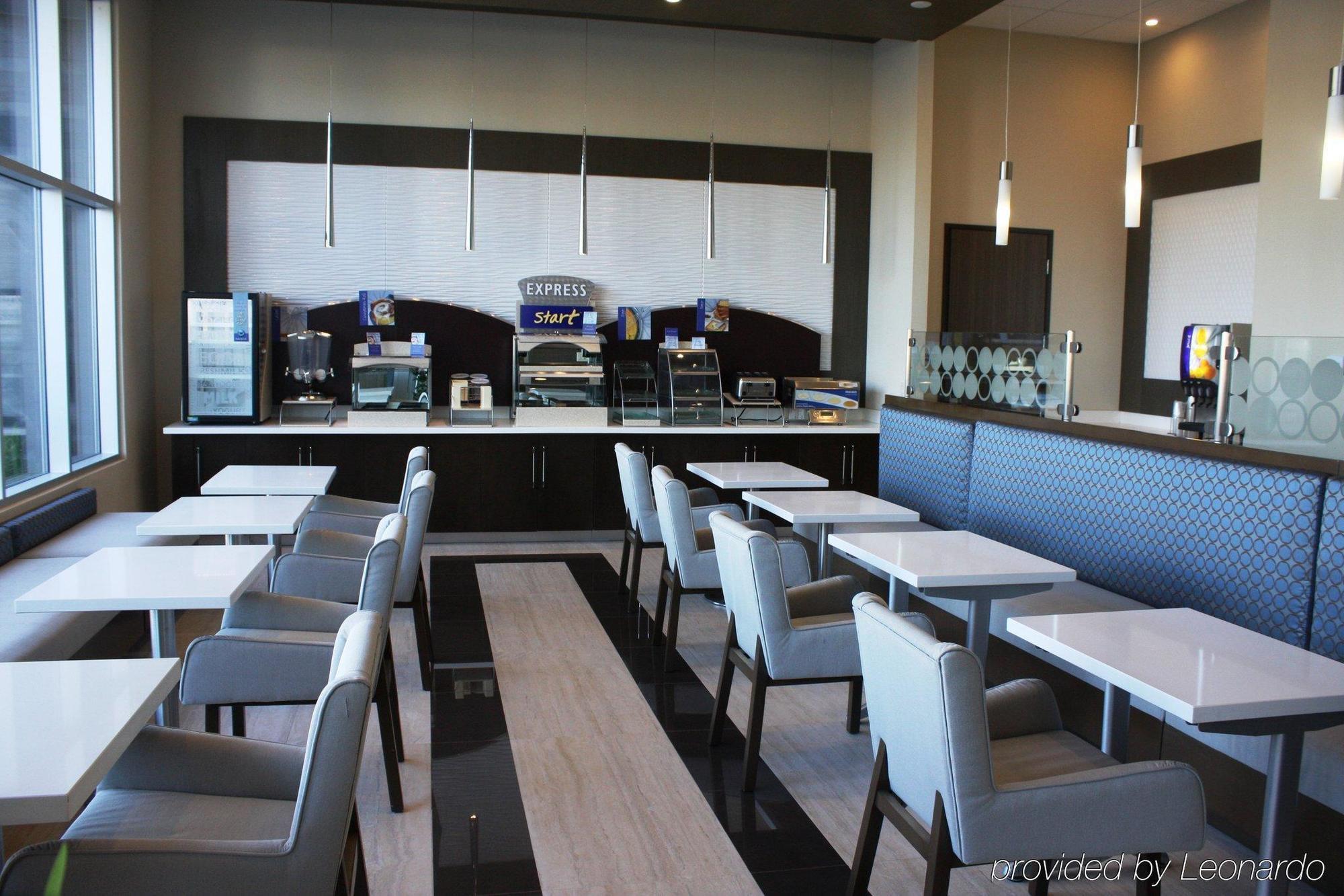 Holiday Inn Express North Hollywood - Burbank Area By Ihg Los Angeles Bagian luar foto